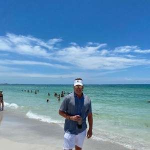 Meet your Posher, Tommy